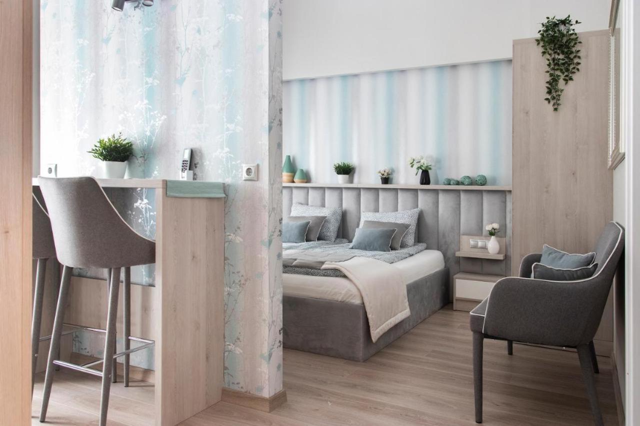 Central Relax Boutique Suites Budapeszt Zewnętrze zdjęcie